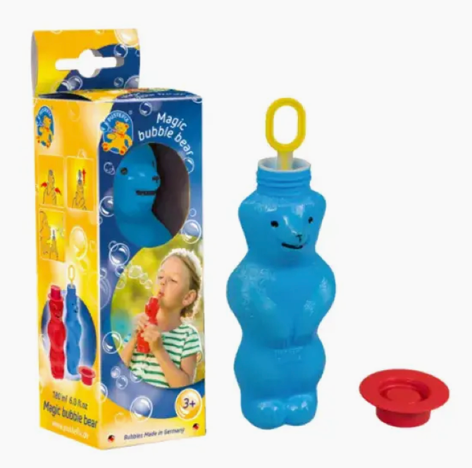 Sød bjørn som tryller sæbebobler frem. Store og holdbare bobler med sæbeboblevæske fra Pustefix. Refill kan tilkøbes. 